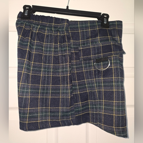Pleated plaid skort - Picture 4 of 6